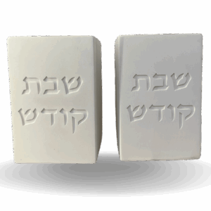מחזיקי נרות קרמיים מרובעים ויציבים - לבן אפרפר